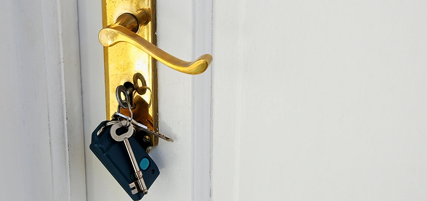 Broken Door Key Extraction in El Sobrante, CA